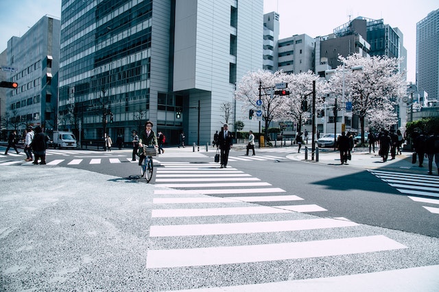 红河为何勤工俭学对在日本的留学生的职业生涯至关重要？